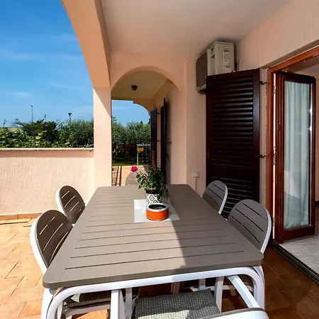 Apartment Manis Tar Porec A6 1 With 3 Nedrooms 2 Km To The Beach *